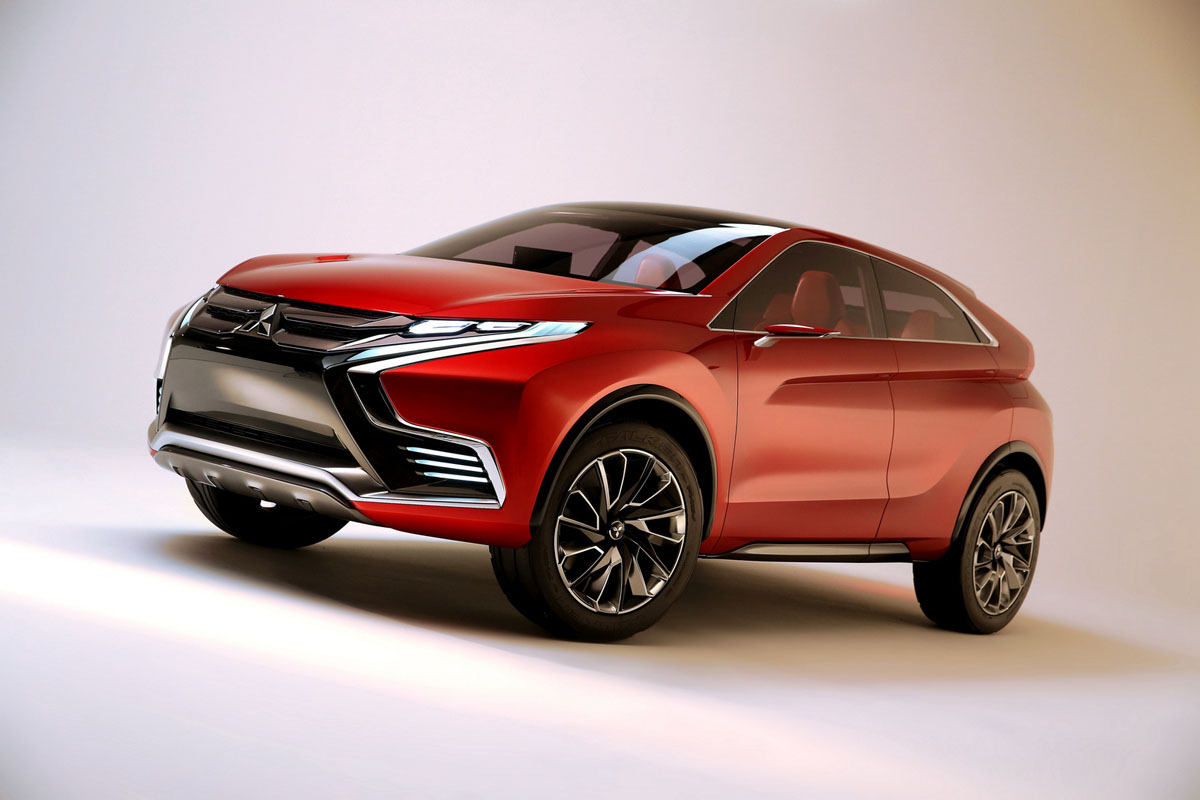 Mitsubishi XR-PHEV II 001