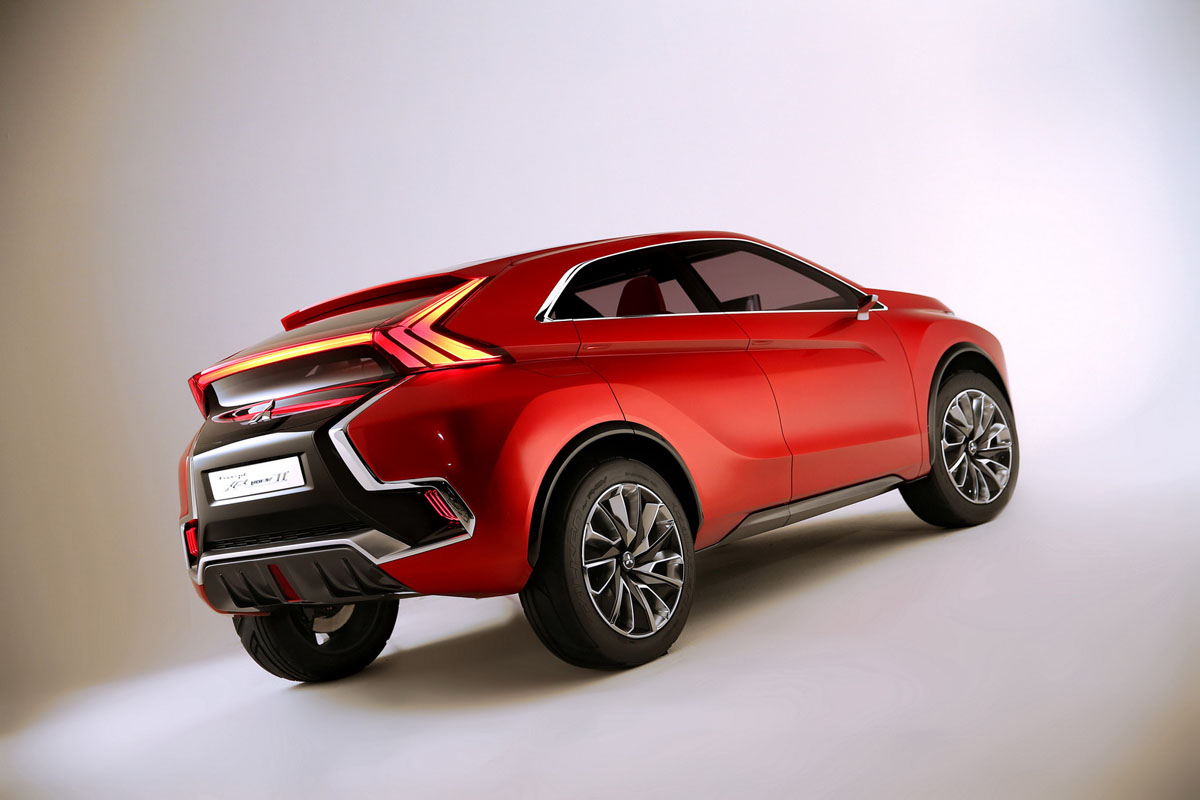 Mitsubishi XR-PHEV II 002